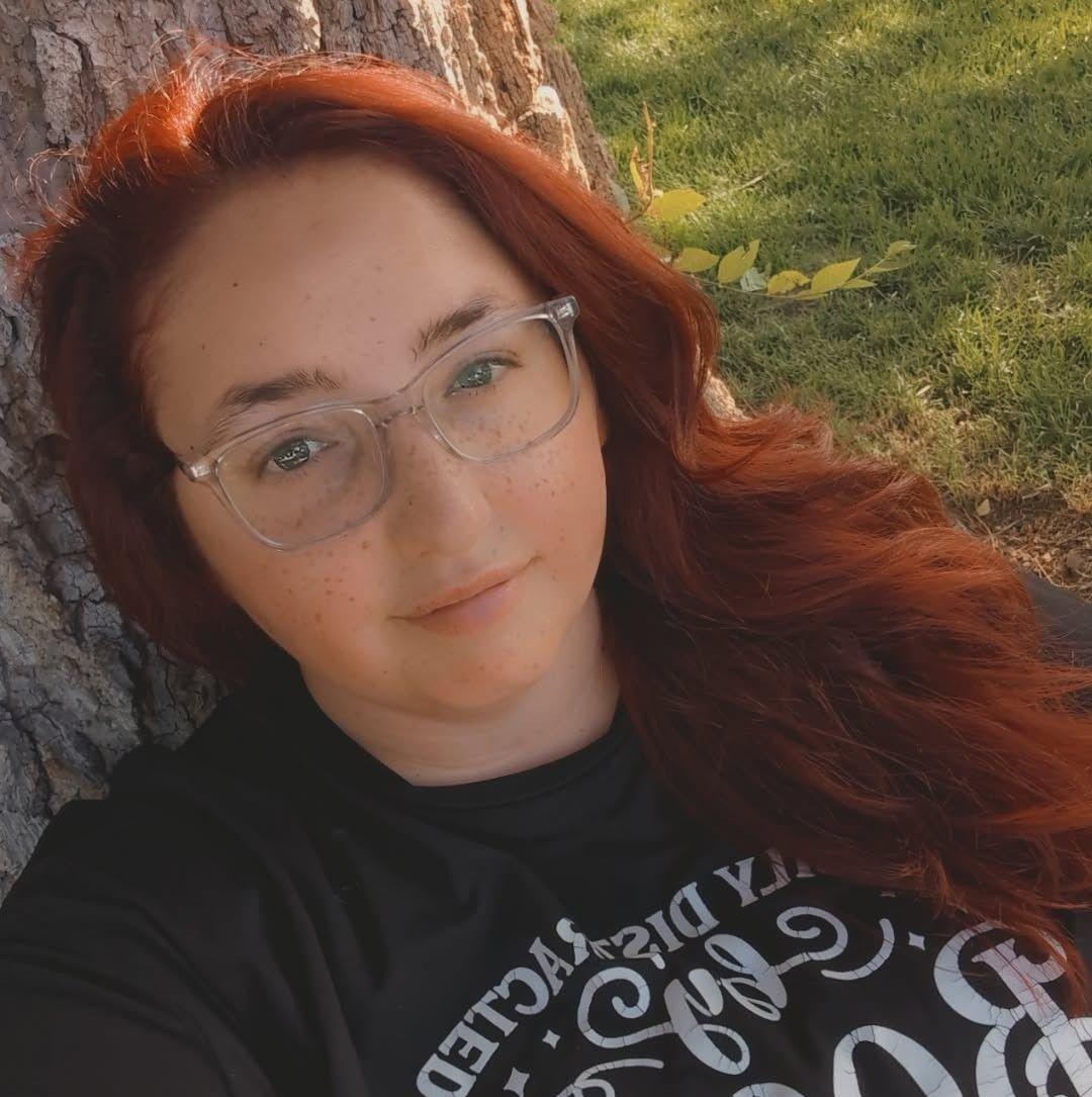 Portrait of author Audrey Darling